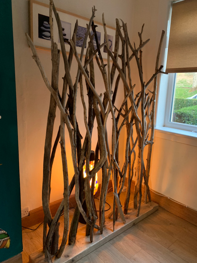 2 metre driftwood screen